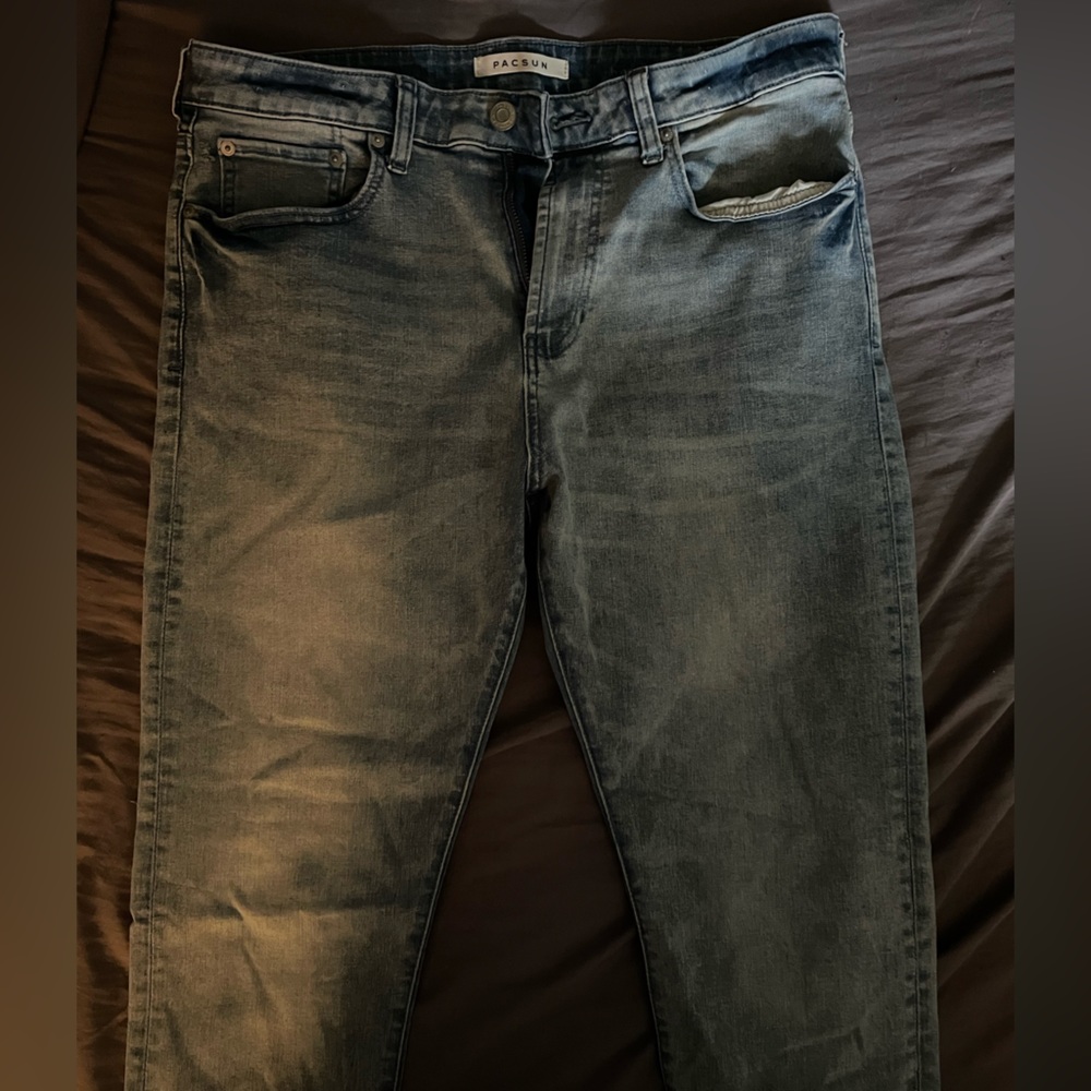 PacSun Slim Taper Size 33x34